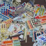 Bunte Decalbögen verschiedener Bausätze