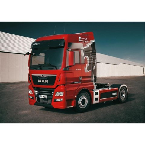 Italeri MAN TGX XXL D38 (1:24)